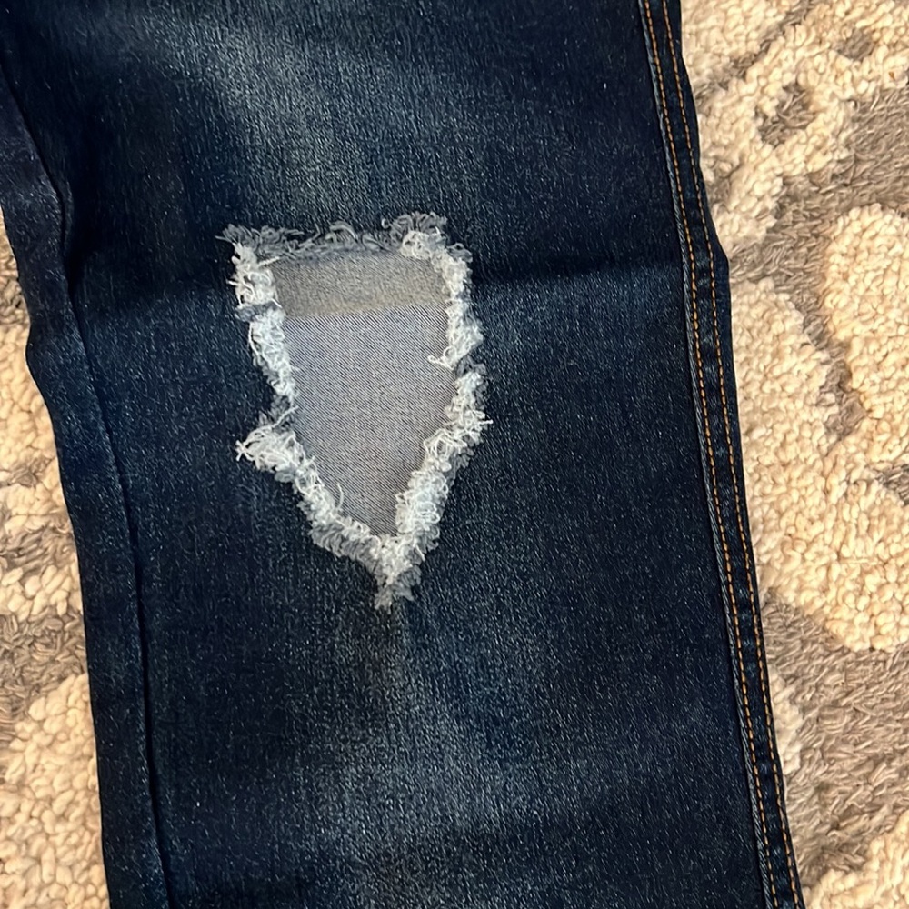 JVINI Fashion distressed jeggings, size 1X EUC! - Picture 6 of 7
